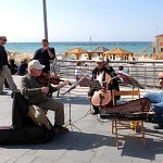 Quartette sur la prmonade, Tel Aviv. השלישיה הקמרית על הטיילת